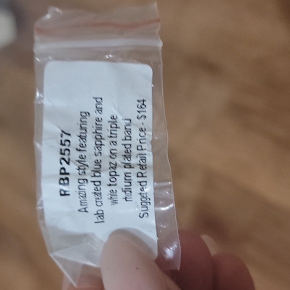 Bomb Party Size 7 Ring - Picture 4 of 4